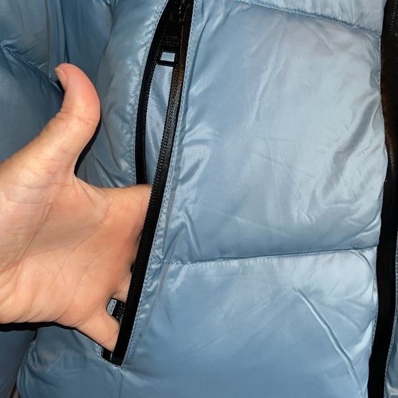 NWT-Steve Madden-L-ice blue& black-quilted, puffer, concealed hood, jacket/coat. - Picture 3 of 16